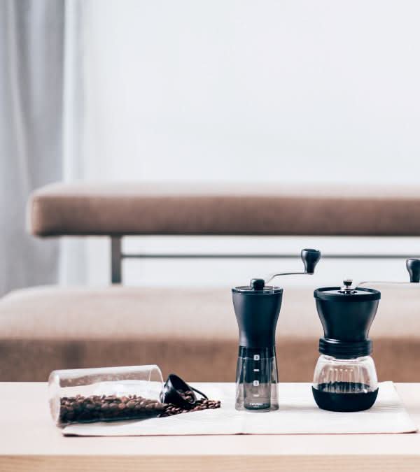 HARIO MOULIN Mini Slim+ - LOUTSA Torréfacteur